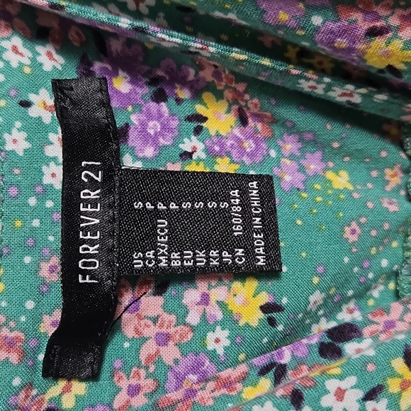 Forever 21 Green Floral Jumpsuit - Picture 2 of 6